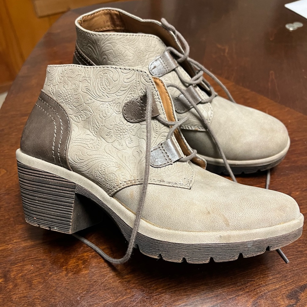Women’s ankle boots euro soft